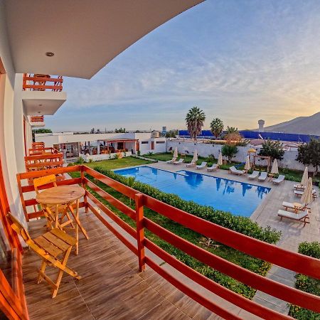 Hotel La Colina Cerro Prieto 外观 照片