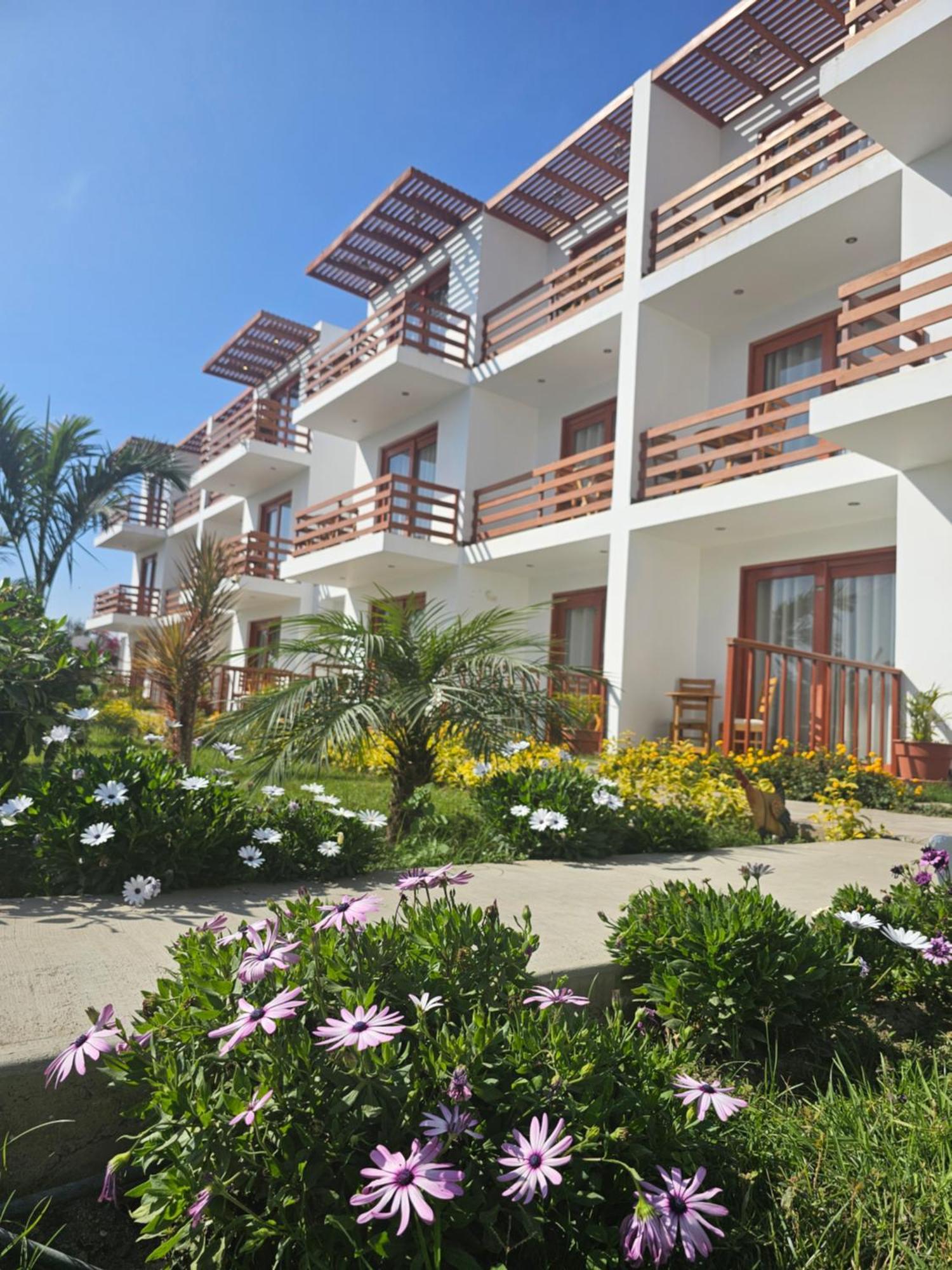 Hotel La Colina Cerro Prieto 外观 照片