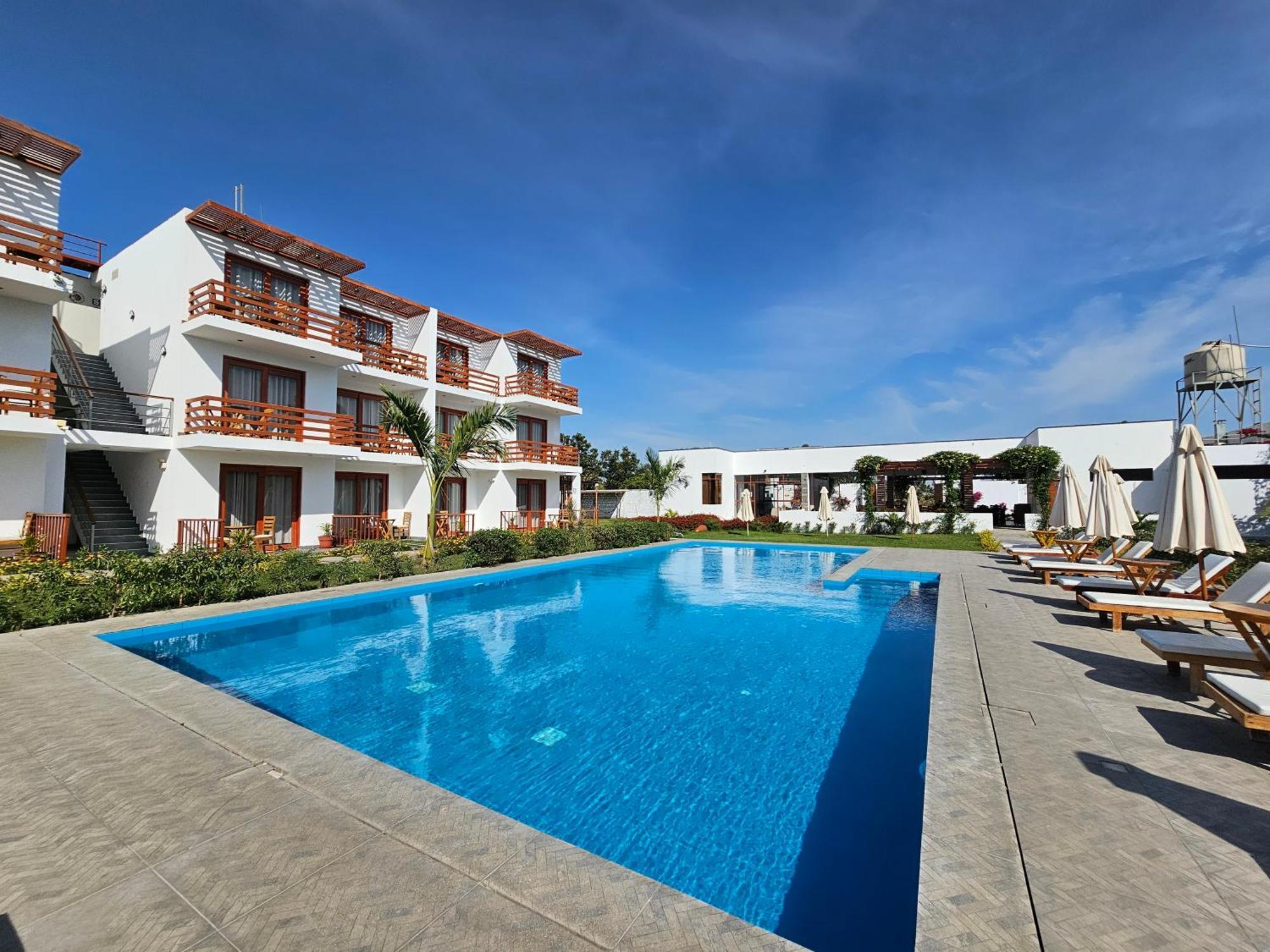 Hotel La Colina Cerro Prieto 外观 照片